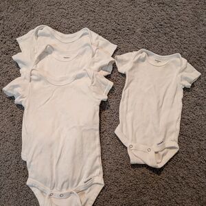 Gerber Classic White Onesie Set